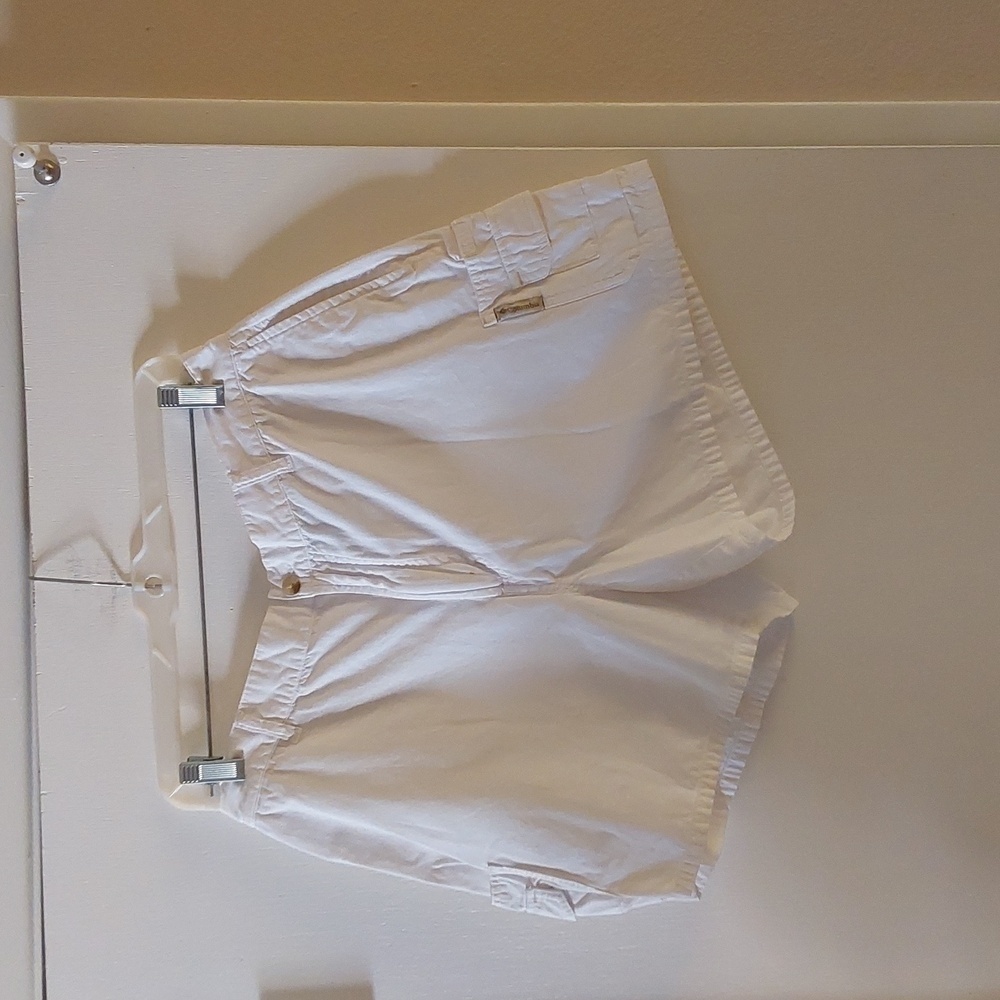 Columbia white cargo camping hiking shorts
